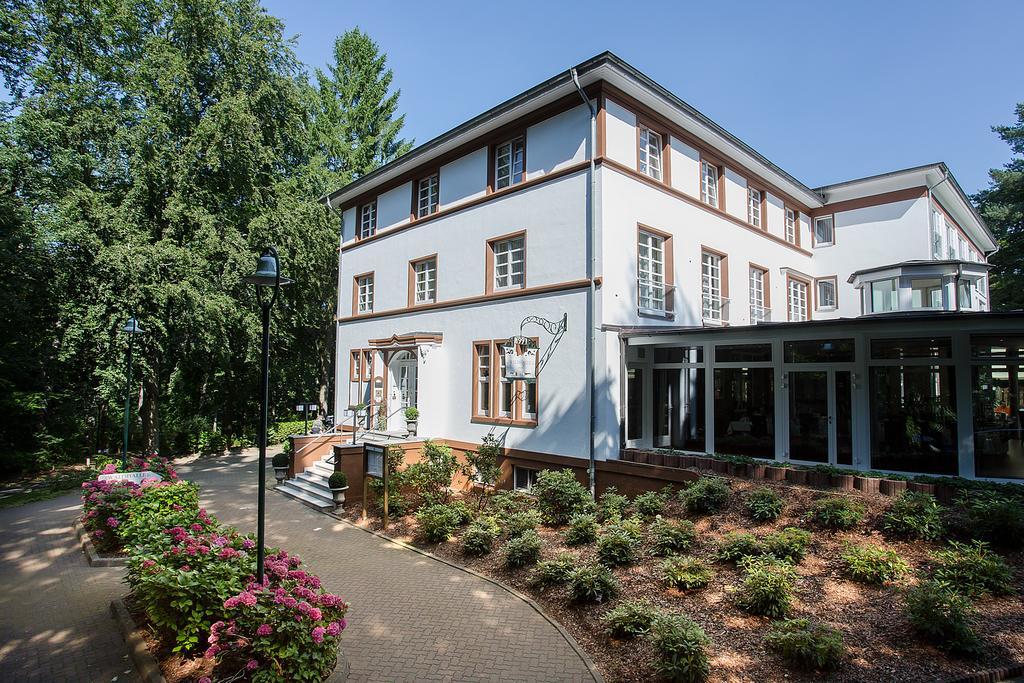 Hotel Waldhalle Мелльн Екстер'єр фото